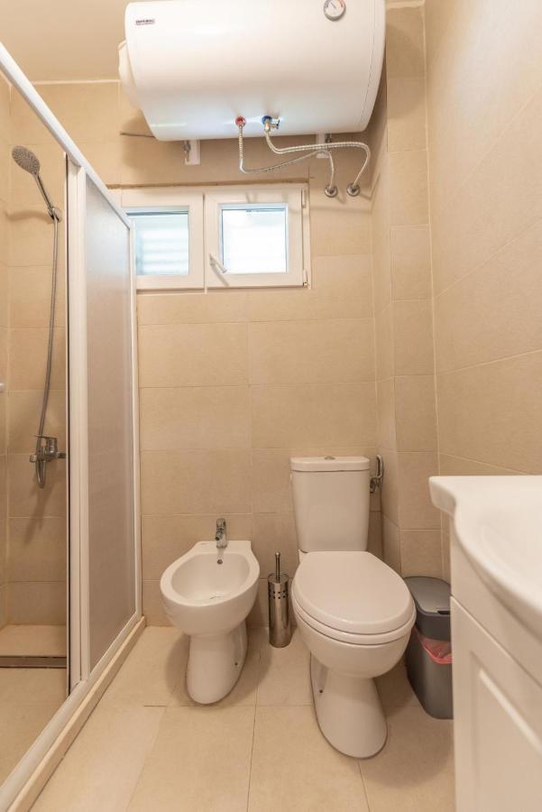 Ioannis Apartments Tivat Bagian luar foto