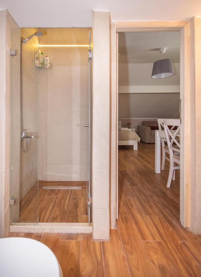 Ioannis Apartments Tivat Bagian luar foto